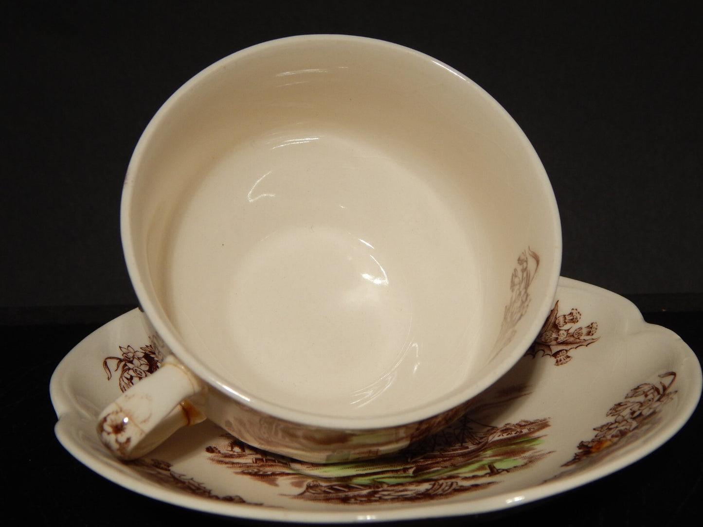 ANTICA TAZZA TE' PORCELLANA JOHNSON BROS ROYAL HOMES OF BRITAIN CAERNARVON #