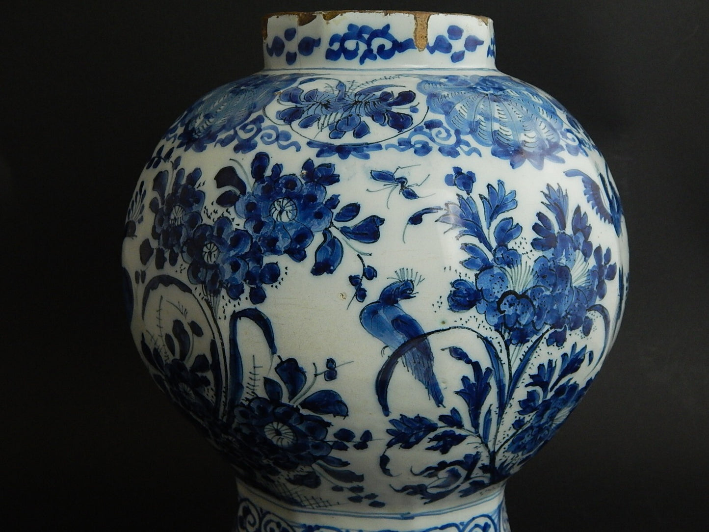 ANTICO PREZIOSO GRANDE VASO OTTAGONALE CERAMICA DELFT FINE XVII SECOLO I PAVONI