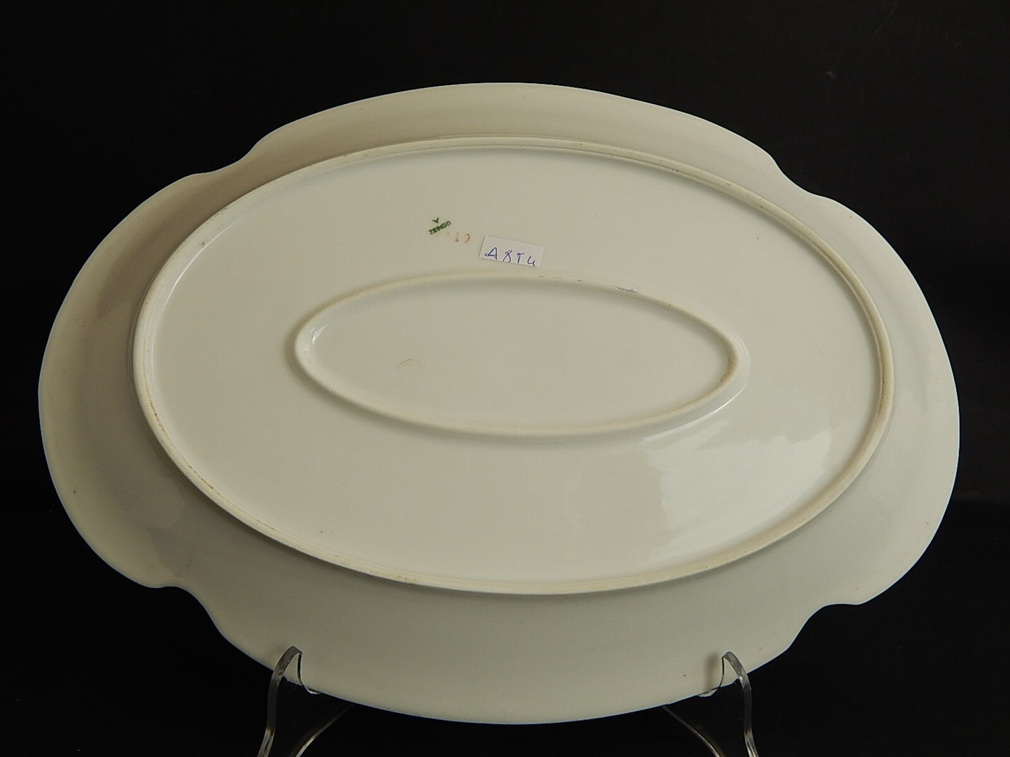 ANTICO VASSOIO PORCELLANA BIANCA GINORI LIBERTY GHIRLANDA DI ROSE E NODI D'AMORE