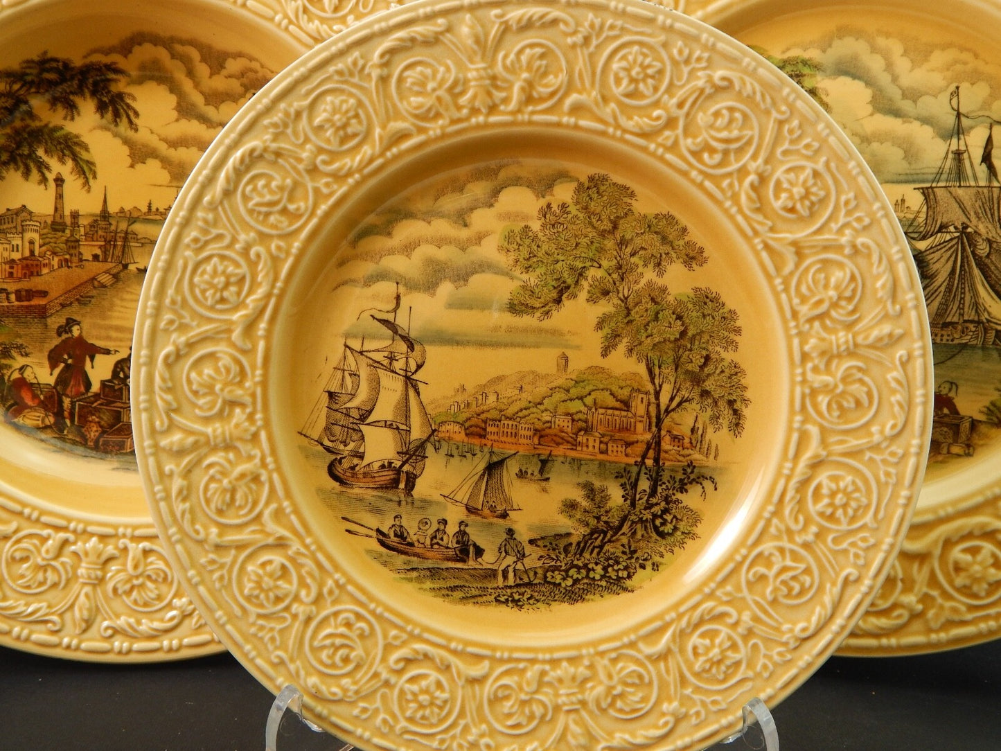 VINTAGE 3 PIATTI ROYAL STAFFORDSHIRE CERAMICS ENGLAND STAMPA MANO SAFE HARBOUR