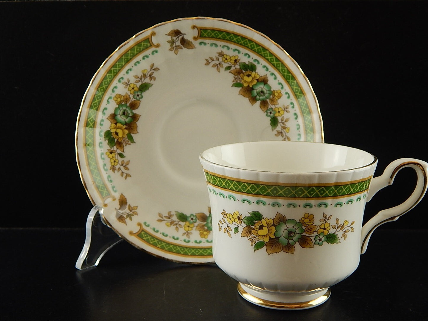 PREZIOSA PORCELLANA INGLESE ROYAL STAFFORD TAZZA TE' VINTAGE BONE CHINA