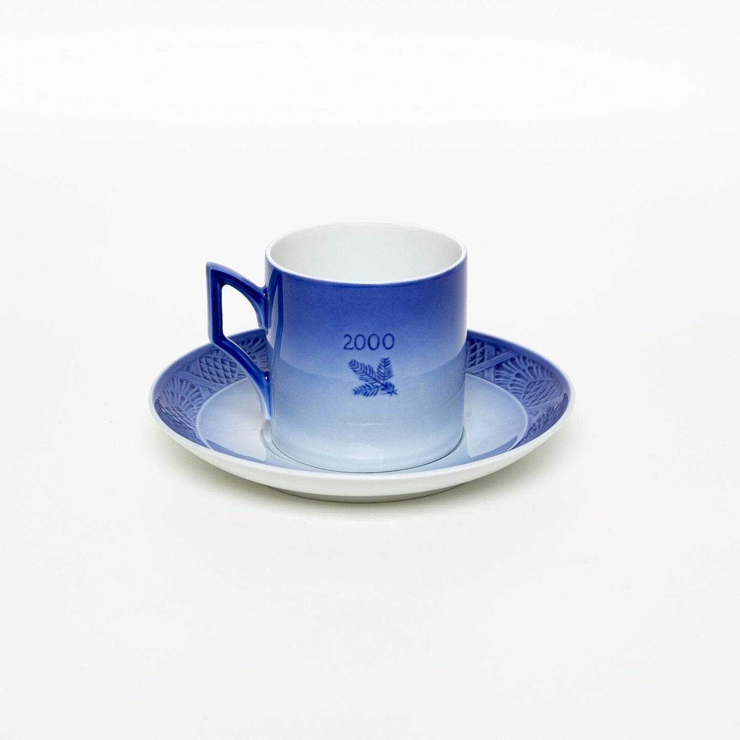 ROYAL COPENHAGEN PORCELLANA TAZZA DI NATALE 2000 CON SCATOLA ORIGINALE CM 7