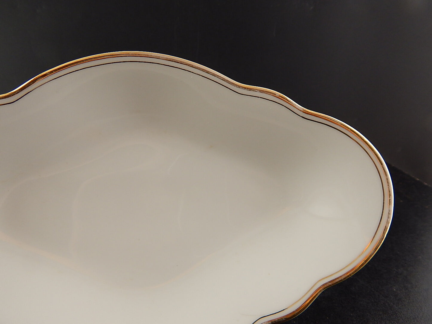 ANTICA ART DECO VASSOIO RAVIERA PORCELLANA BIANCA ORO BAVARIA OSCAR SCHALLER