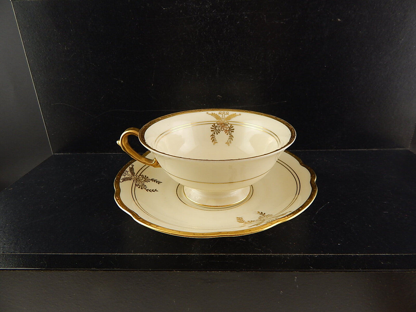 ANTICA TAZZA TÈ PORCELLANA AVORIO GHIRLANDE ORO SCHWARZENHAMMER BAVARIA