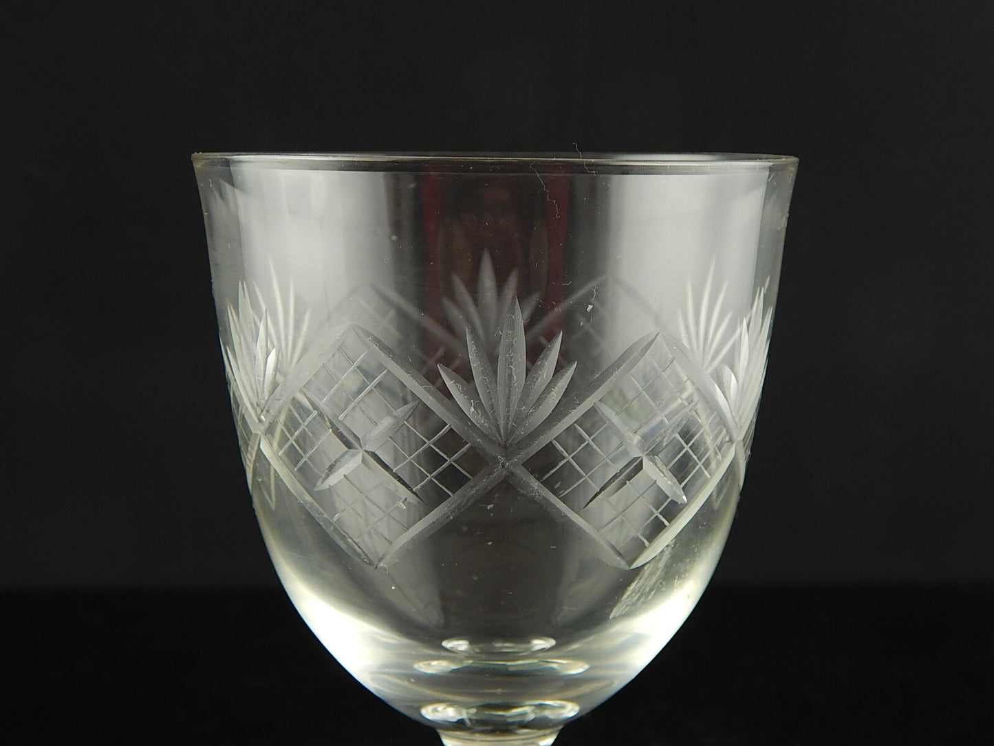 ANTICO ART DECO SET 18 BICCHIERI CALICI CRISTALLO BOEMIA INCISI MOLATI BOTTIGLIA