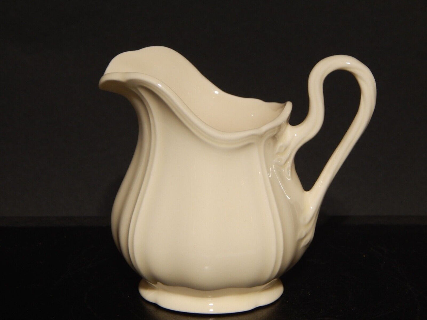 VINTAGE CERAMICA WEDGWOOD ETRURIA BARLASTON QUEENS SHAPE LATTIERA BRICCO