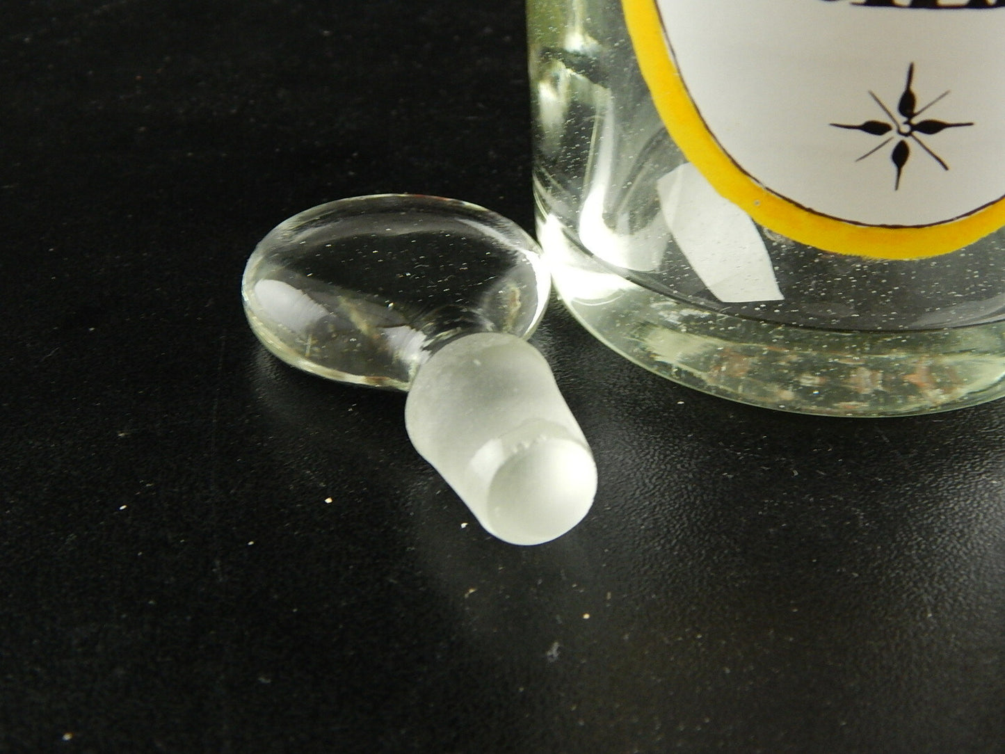 VINTAGE HOLMEGAARD FARMACIA BOTTIGLIA VETRO SOFFIATO DIPINTA MANO SPIR COCHLEAR