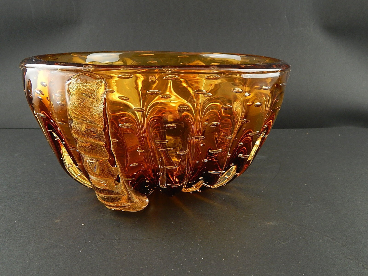 PREZIOSO RARO ART DECO CENTROTAVOLA VASCA VETRO SOFFIATO FIRMATO TOSO MURANO