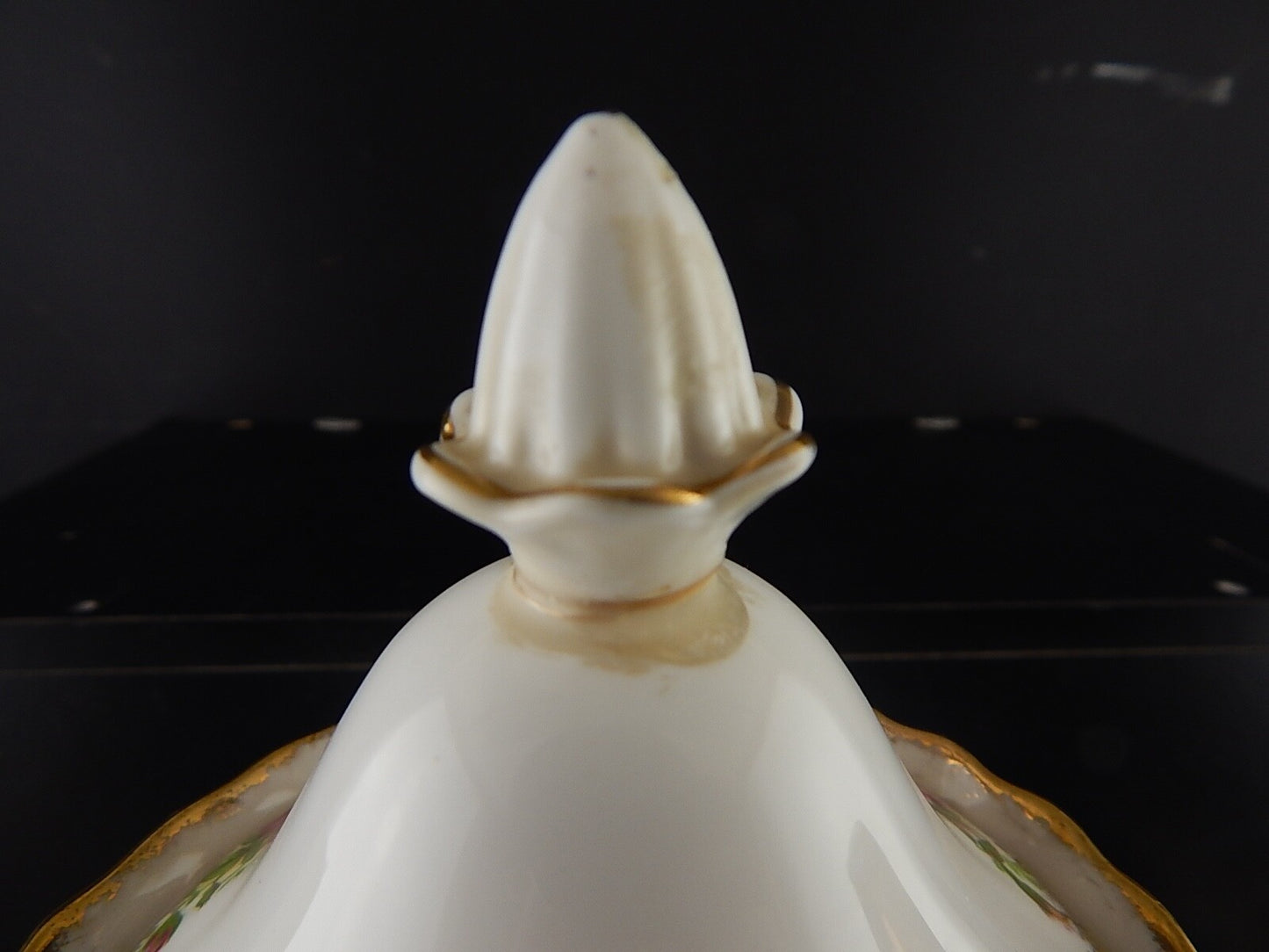 PORCELLANA ROYAL ALBERT VINTAGE TEIERA CAFFETTIERA OLD COUNTRY ROSES DIFETTO