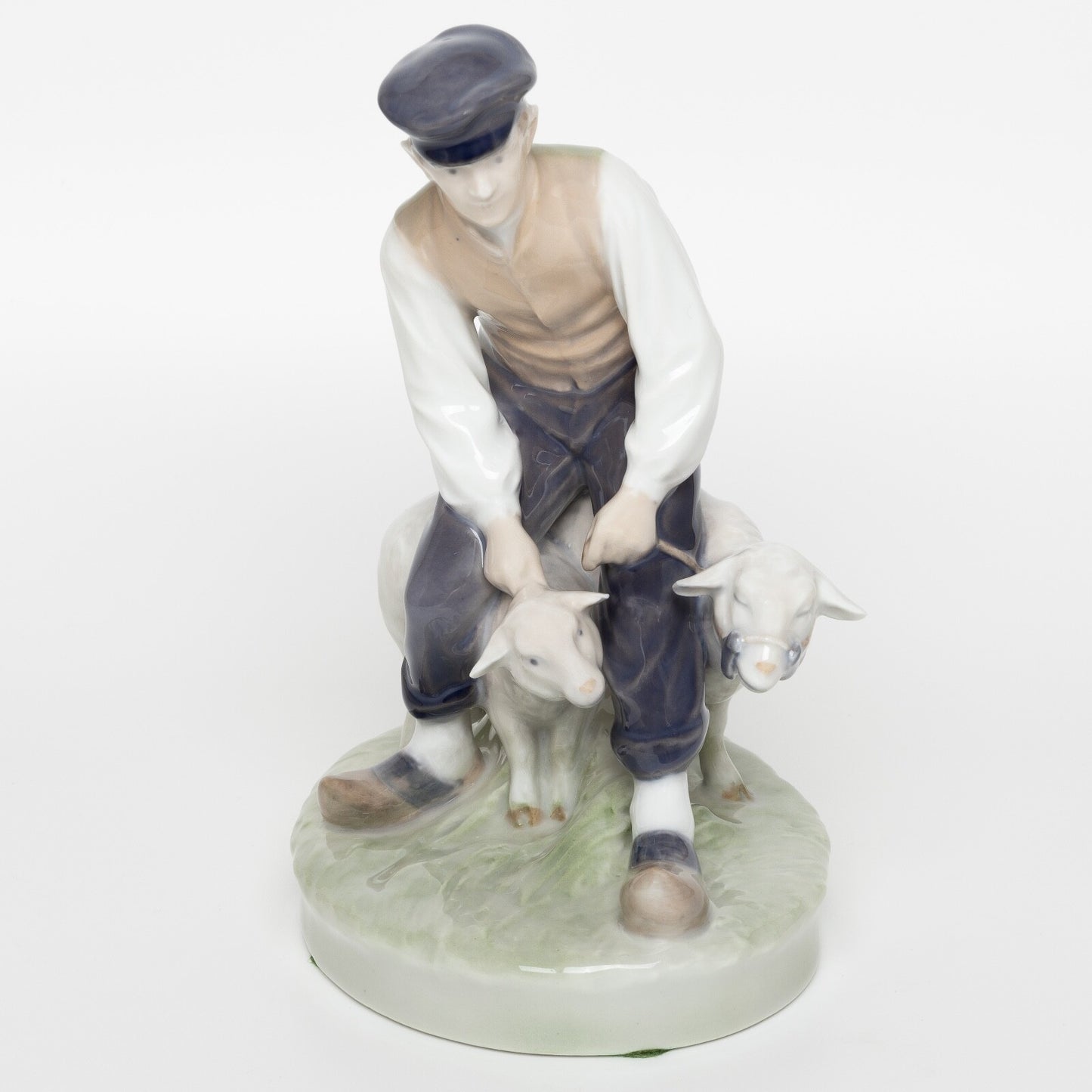 STATUINA PORCELLANA ROYAL COPENHAGEN "Pastore con Pecore" COD. 627 CM. 20x15x12