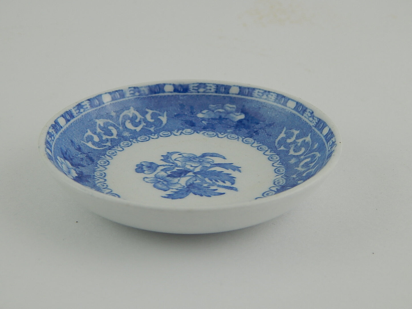 ANTICO PIATTINO PORCELLANA SPODE XX SECOLO ANTIQUE PORCELAIN DECORO CAMILLA