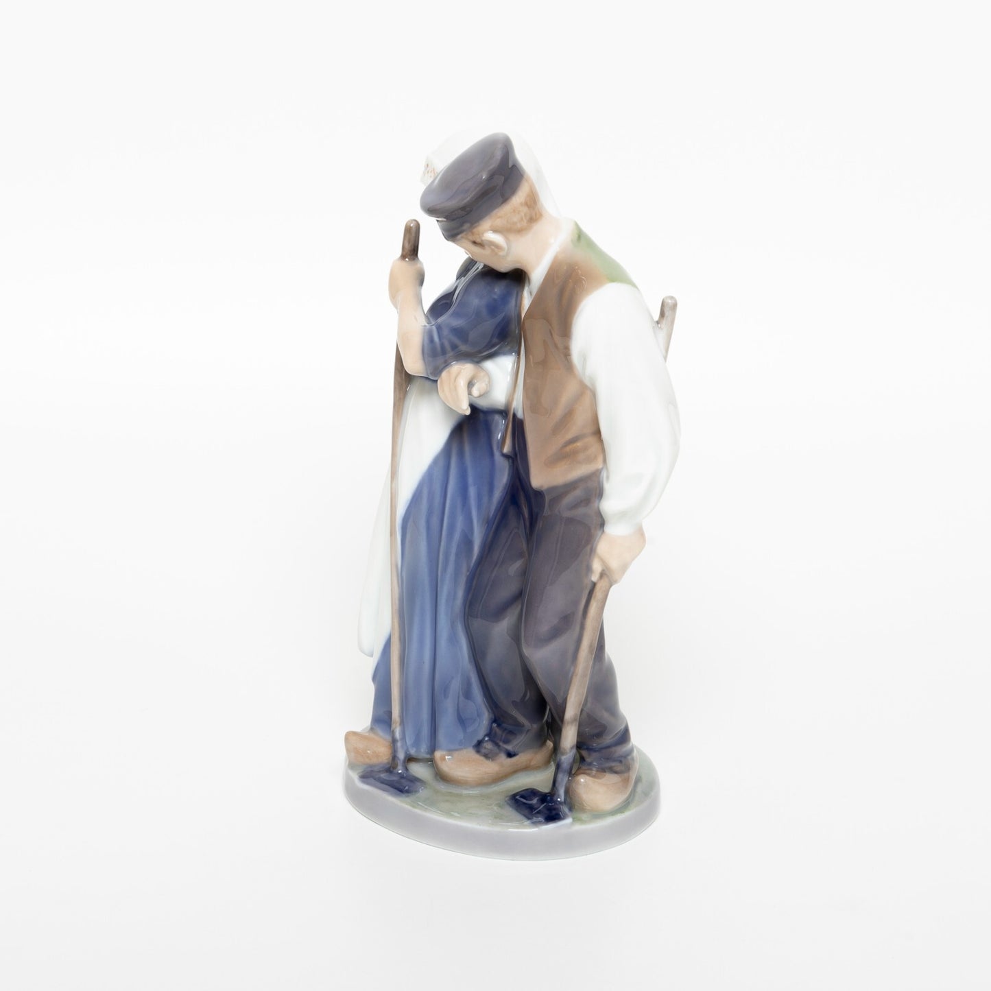 STATUINA PORCELLANA ROYAL COPENHAGEN "Contadini" COD 1300 CM 20x11x9