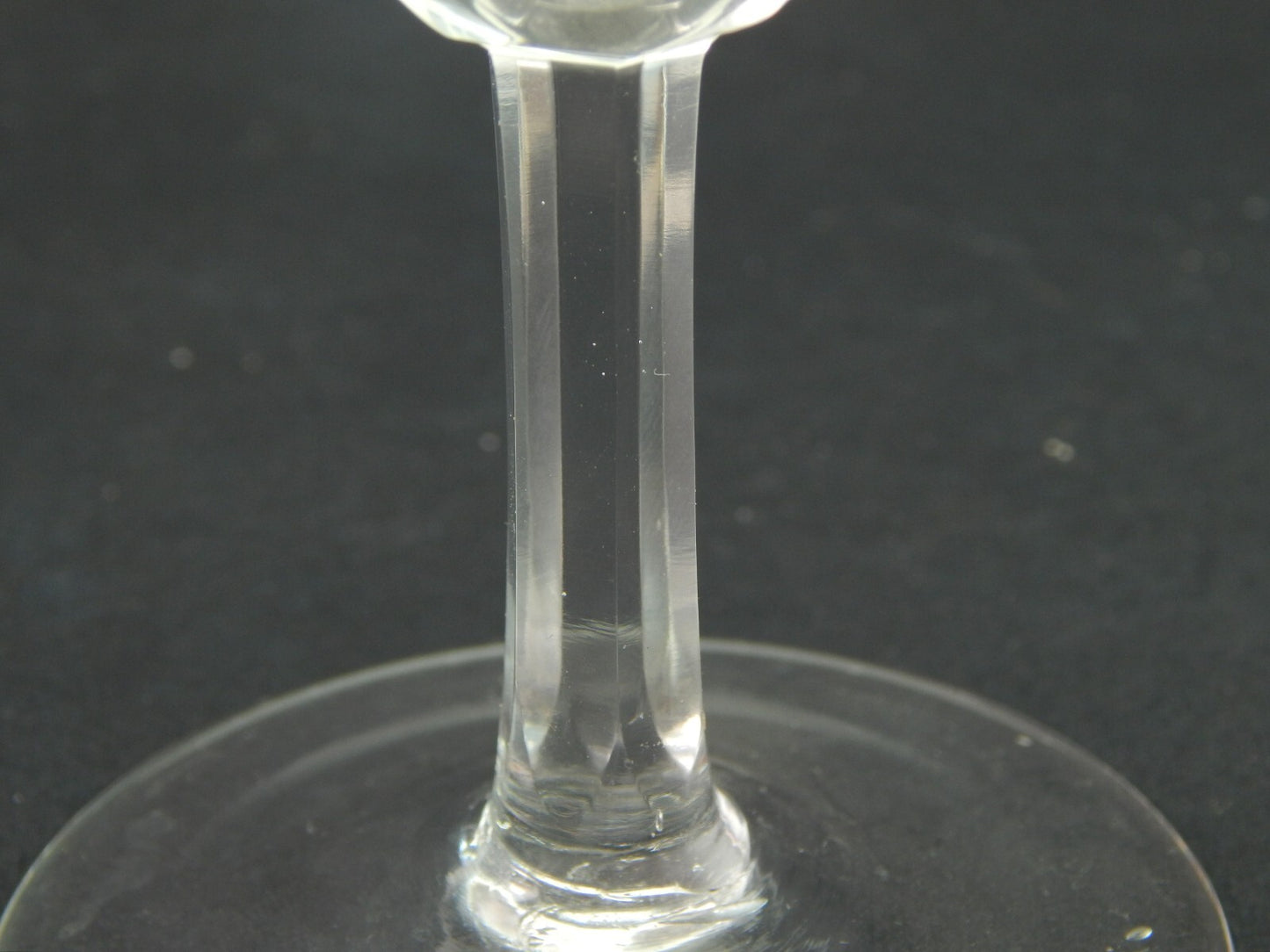 ANTICO ELEGANTE RARO ART DECO SERVIZIO 27 CALICI CRISTALLO INCISO