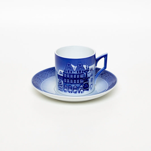 ROYAL COPENHAGEN PORCELLANA TAZZA DI NATALE 2009 ORIGINALE CON PIATTINO CM 7