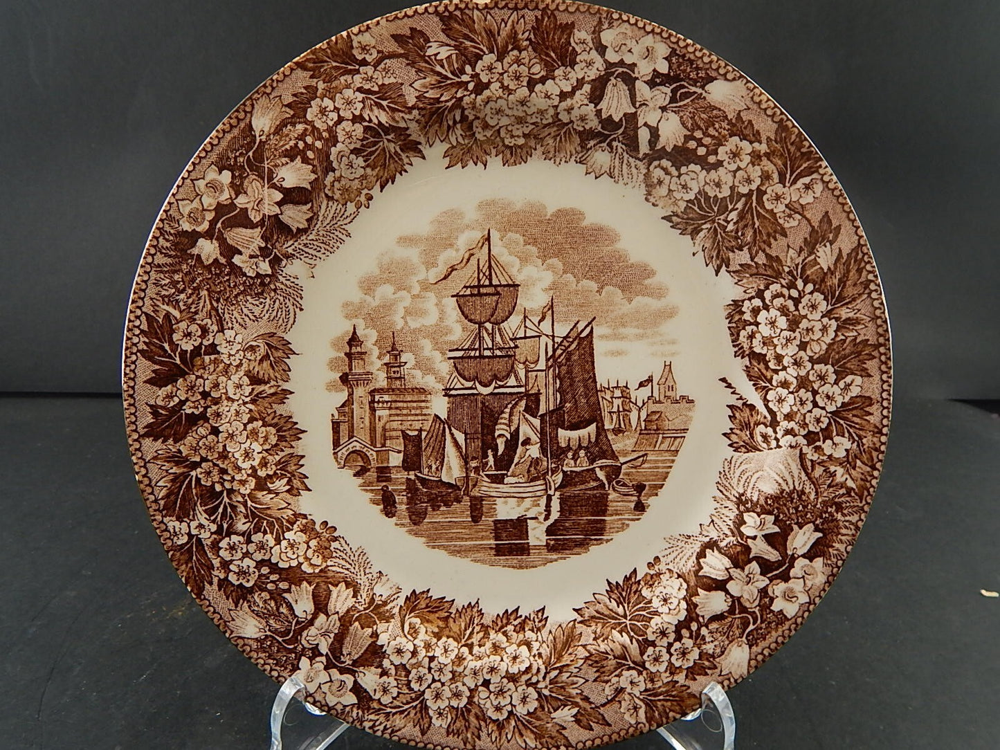 ANTICO PIATTO SEMI PORCELLANA RICHARD MILANO DECORO FERRARA META' 800 #A22