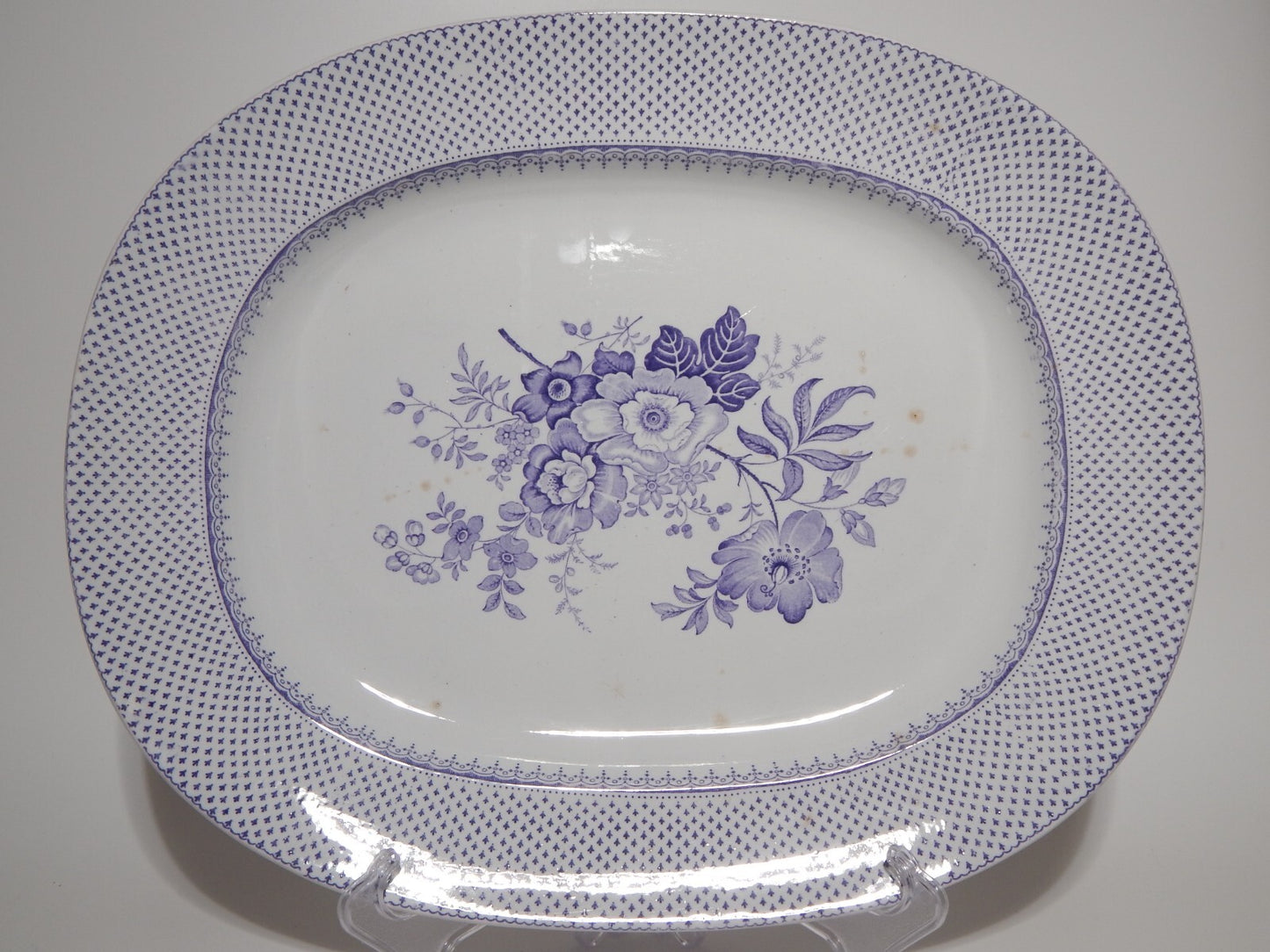 ANTICO GRANDE VASSOIO CERAMICA STAFFORDSHIRE PRIMAVESI 1860 ERMINE BORDER VIOLA