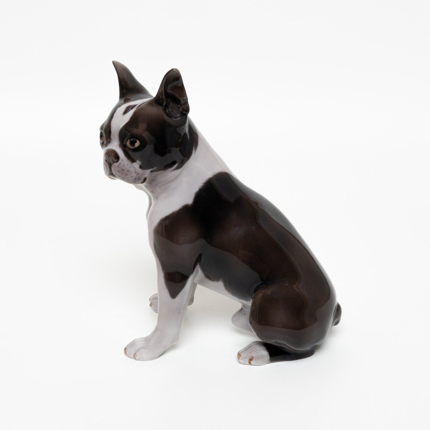 RARA STATUINA PORCELLANA ROYAL COPENHAGEN BING&GRONDAHL "Boston Terrier" 2330
