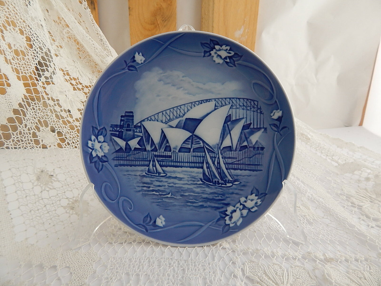 ROYAL COPENHAGEN BING&GRONDAHL SIDNEY PIATTO 2000 PORCELLANA NEW COLLECTIBLES