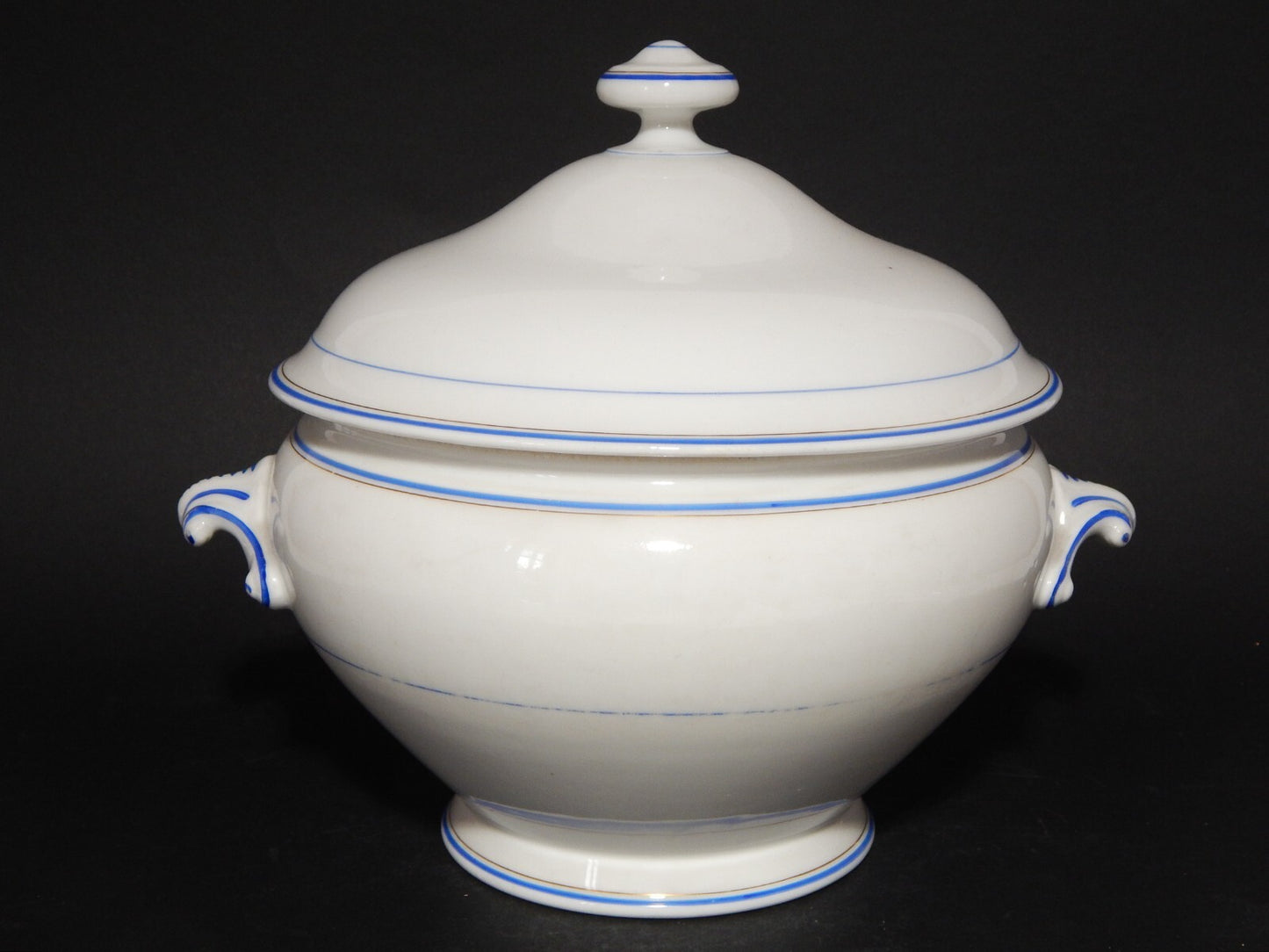 ANTICA RARA ZUPPIERA CENTROTAVOLA IMPERO PORCELLANA GINORI DOCCIA XIX SECOLO