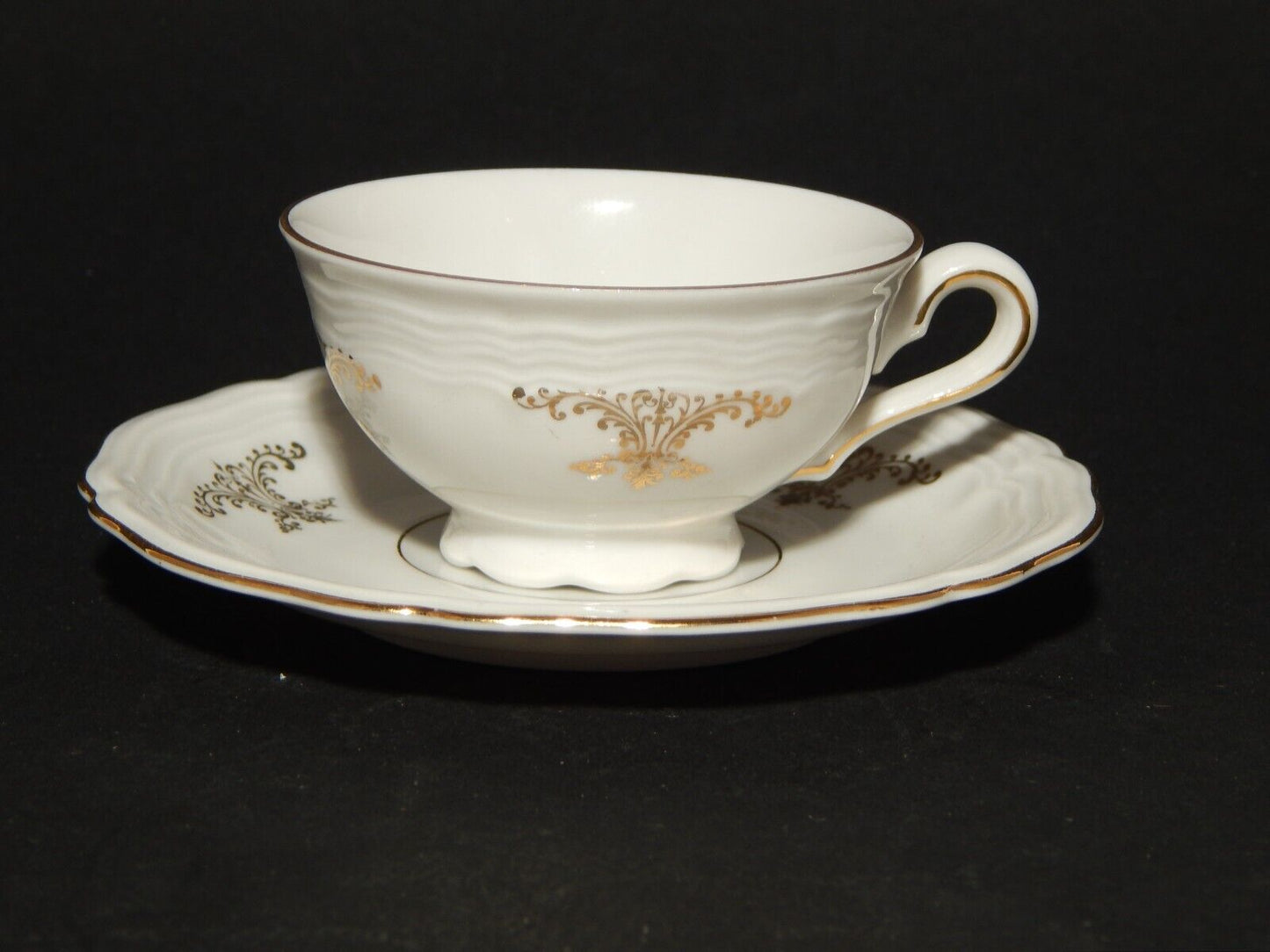 ANTICA TAZZINA CAFFÈ PORCELLANA BIANCA ORO MARIE LUISE BAVARIA SELTMANN WEIDEN