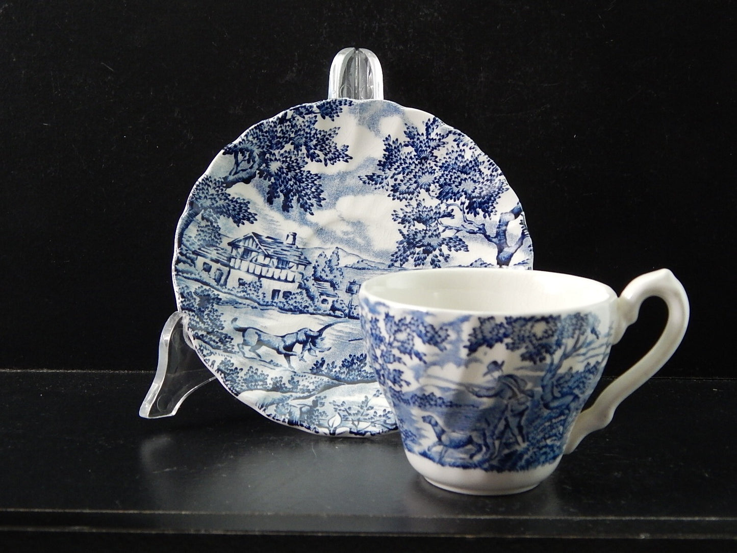 VINTAGE CERAMICA TAZZINA THE HUNTER MYOTT POTTERY ENGLAND IL CACCIATORE #2125