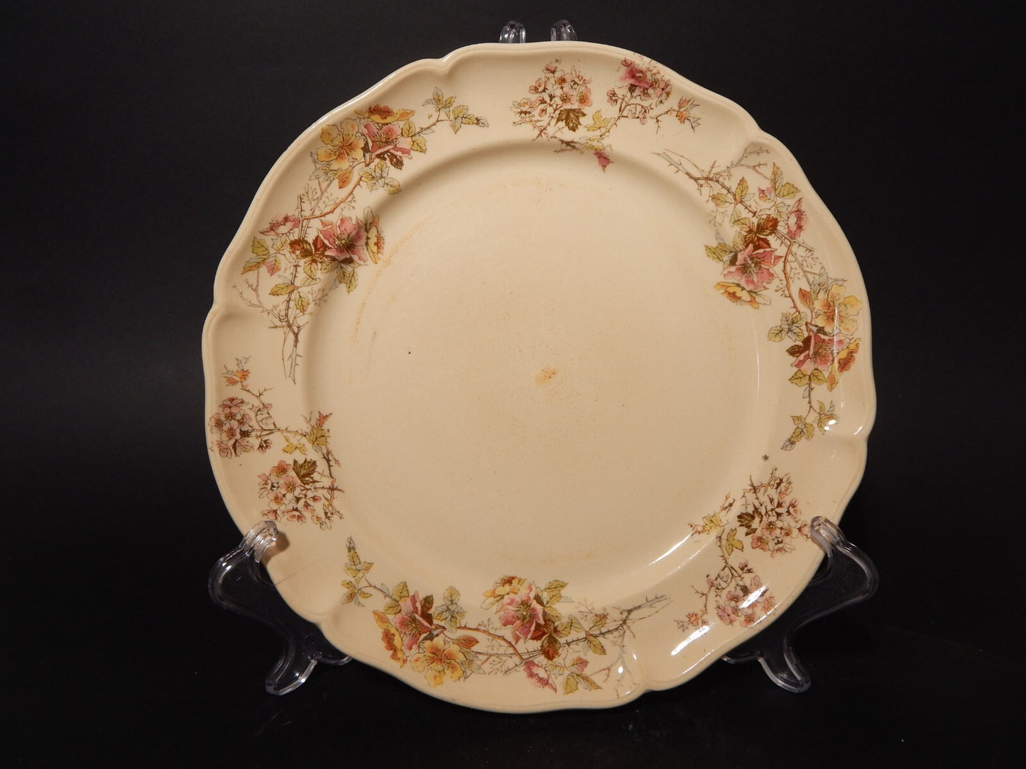 ANTICO RARO PIATTO CERAMICA VILLEROY&BOCH METTLACH DI FINE 1800 CM 23