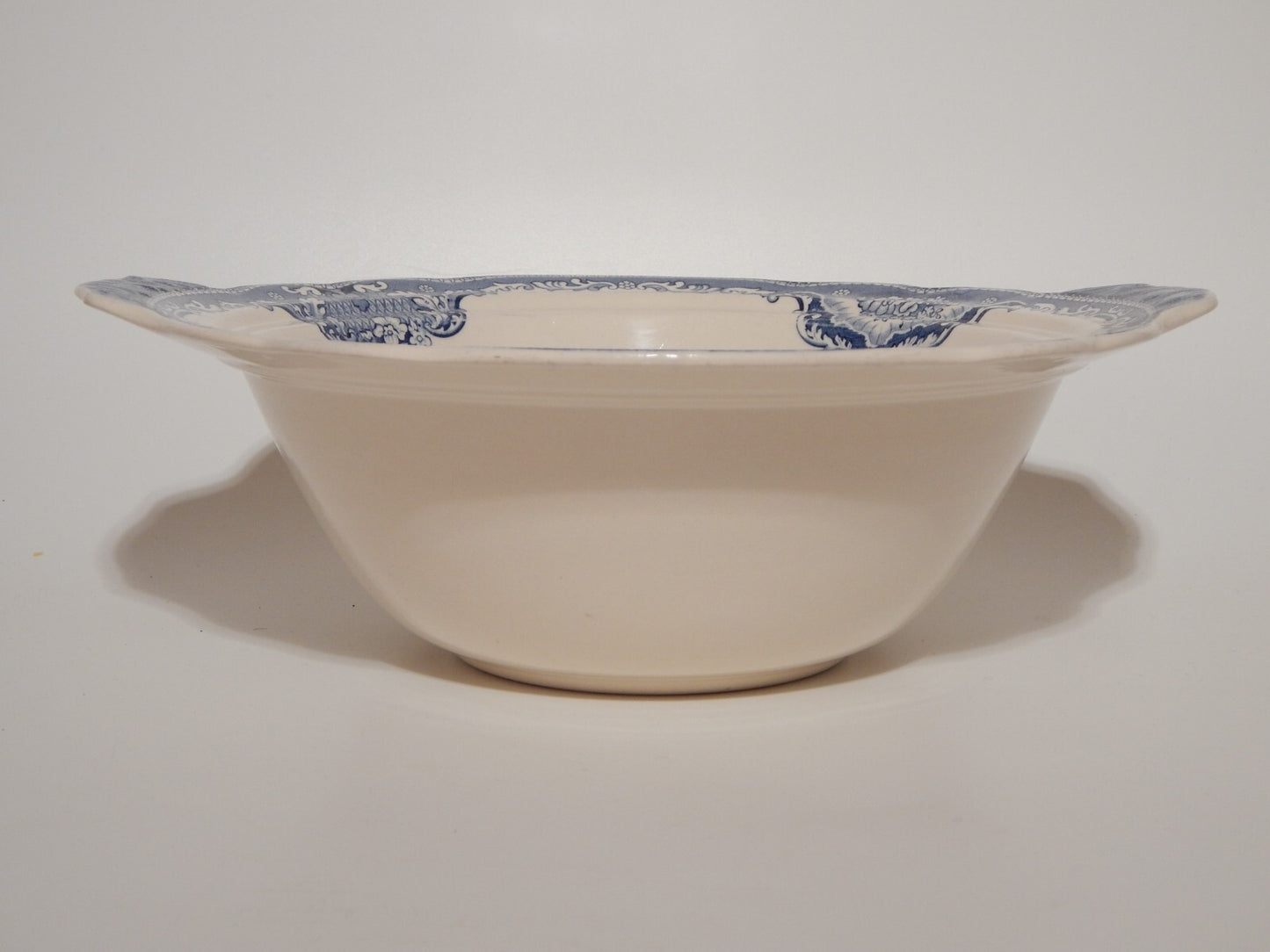 VINTAGE JOHNSON BROS OLD BRITAIN CASTLE BLU INSALATIERA FRUTTIERA PORCELLANA