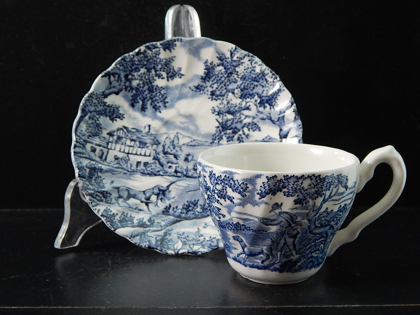 VINTAGE CERAMICA TAZZINA THE HUNTER MYOTT POTTERY ENGLAND IL CACCIATORE #2127