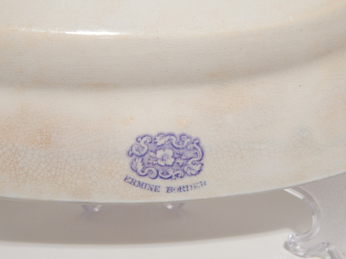 ANTICO VASSOIO CERAMICA STAFFORDSHIRE PRIMAVESI 1860 ERMINE BORDER VIOLA ##