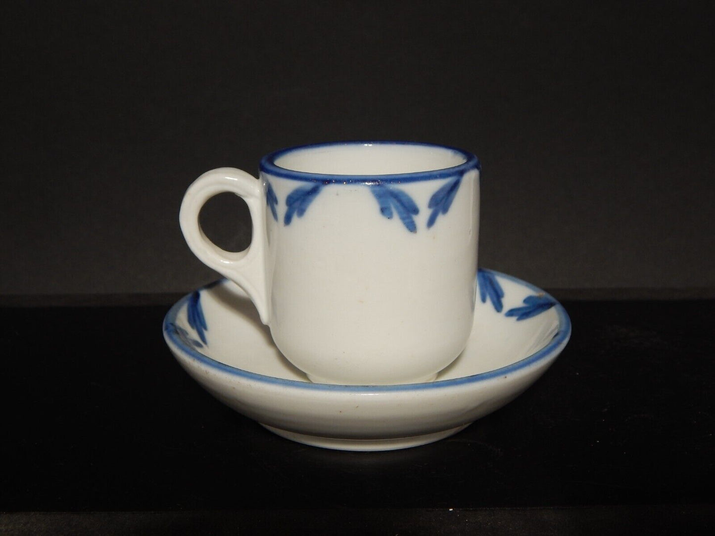 PROBABILE GINORI DOCCIA ANTICA RARA TAZZA PORCELLANA DOPPIO SPESSORE BIANCA BLU