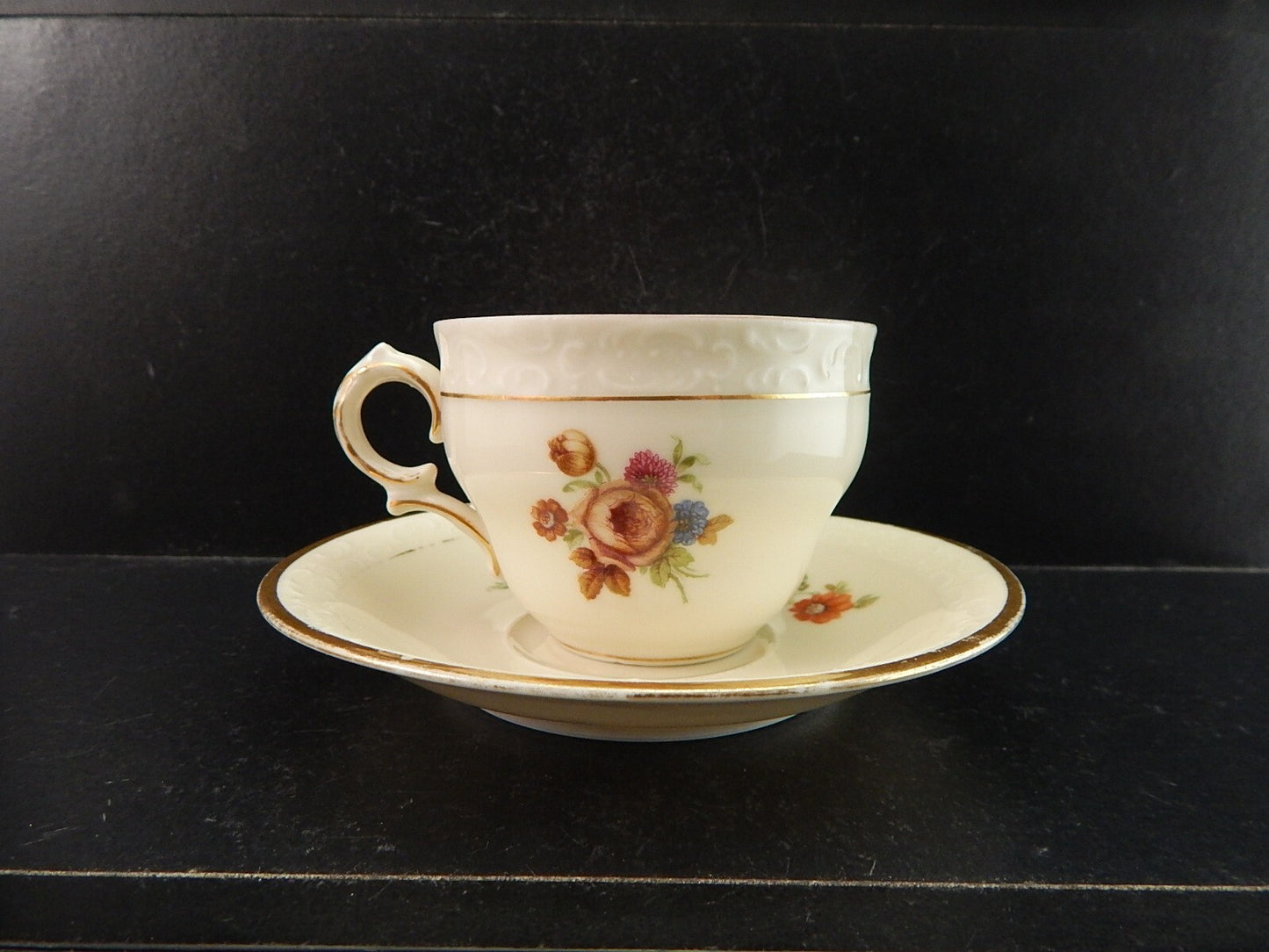 ANTICA TAZZA KPM COPENHAGEN PORCELLANA BOUQUET DI FIORI E ORO DEL 1924 #1206