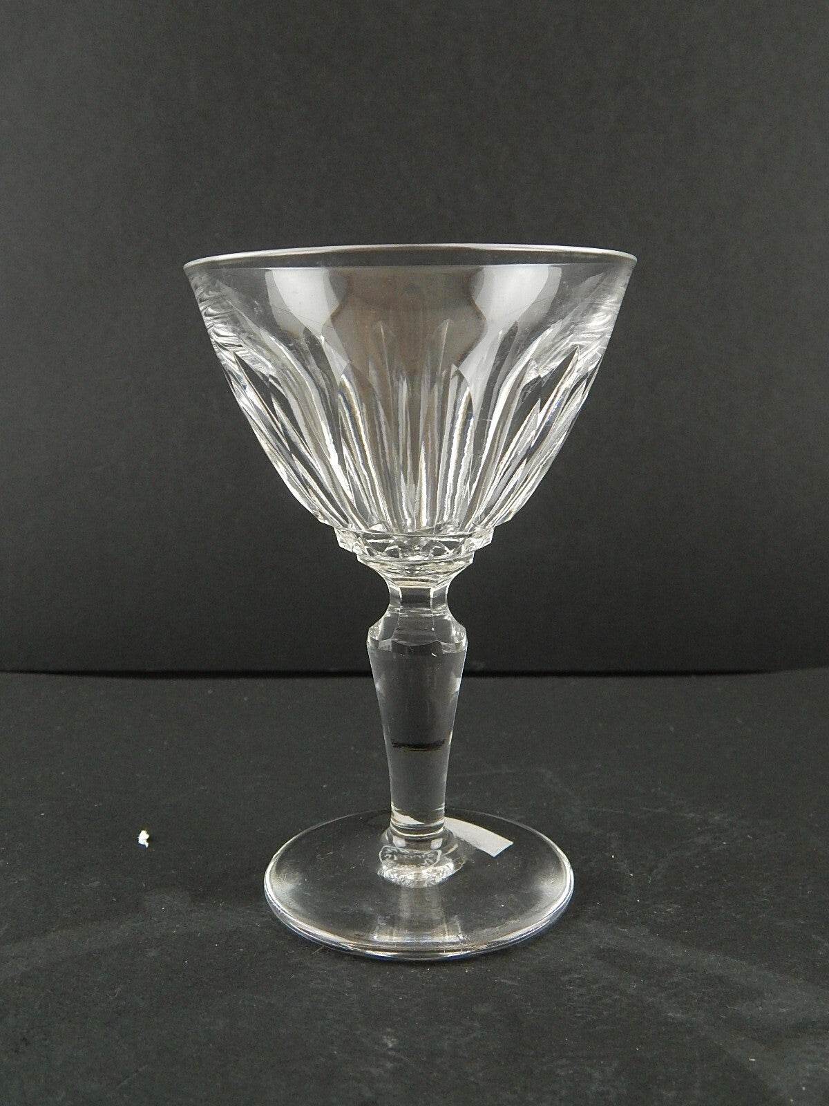 ANTICO BICCHIERE CALICE VINO BIANCO CRISTALLO MOLATO CRISTALLERIA SAINT LOUIS