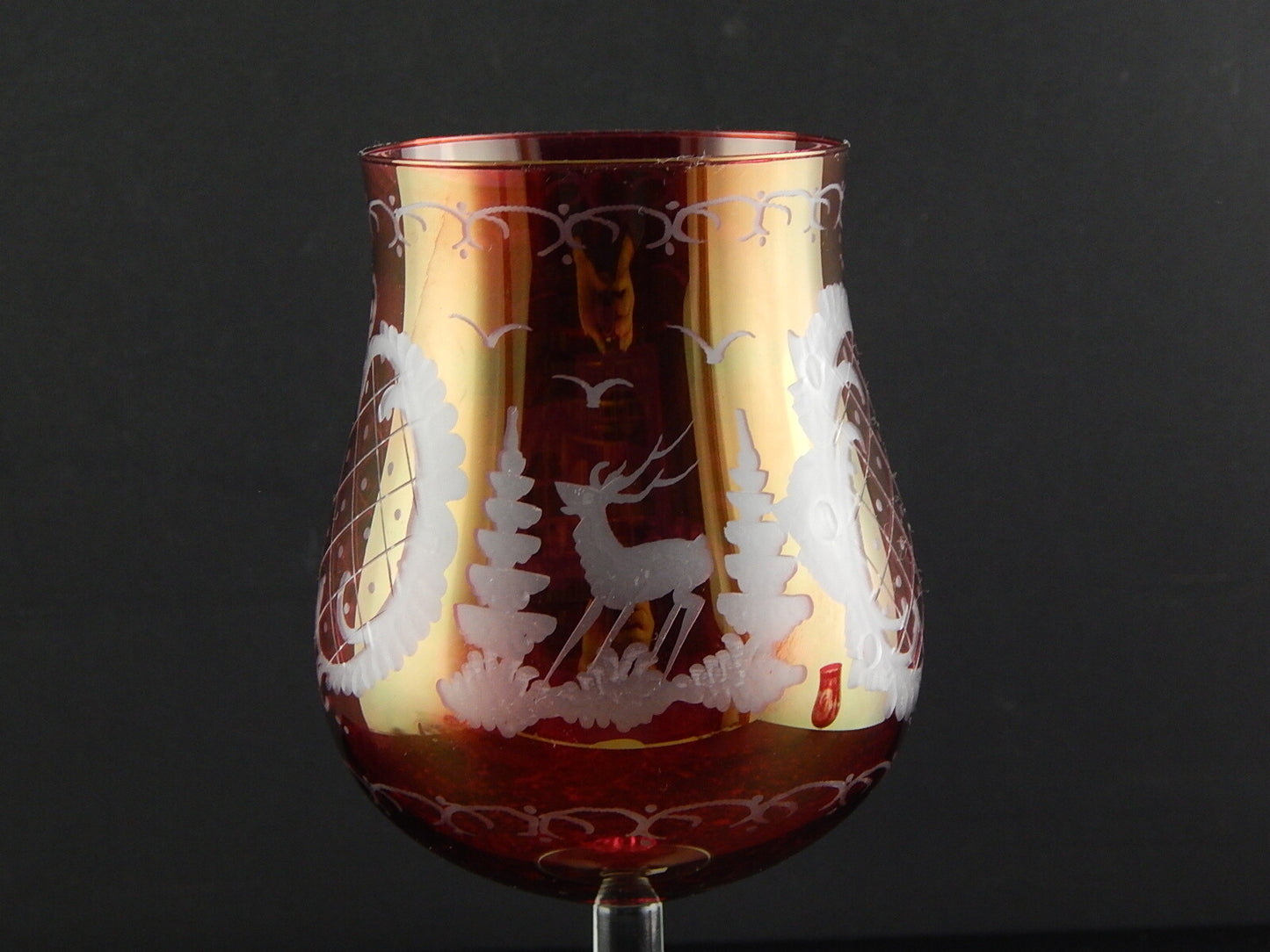 ANTICO BICCHIERE CALICE CRISTALLO ROSSO RUBINO INCISO ALL'ACIDO BOEMIA