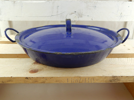 ANTICA PADELLA CON COPERCHIO LATTA METALLO SMALTATA BIANCA E BLU 2 LEONI BASSANO