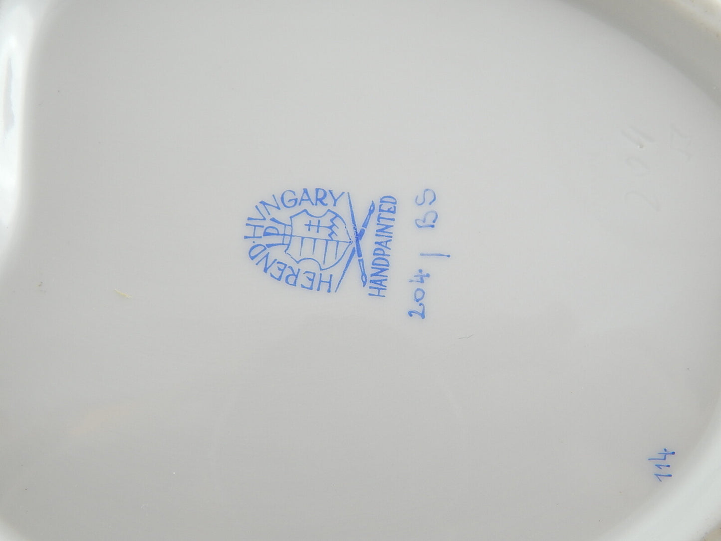 PORCELLANA HEREND VASSOIO FOGLIA DIPINTO A MANO PRIMAVERA COLLEZIONE PRINTEMPS