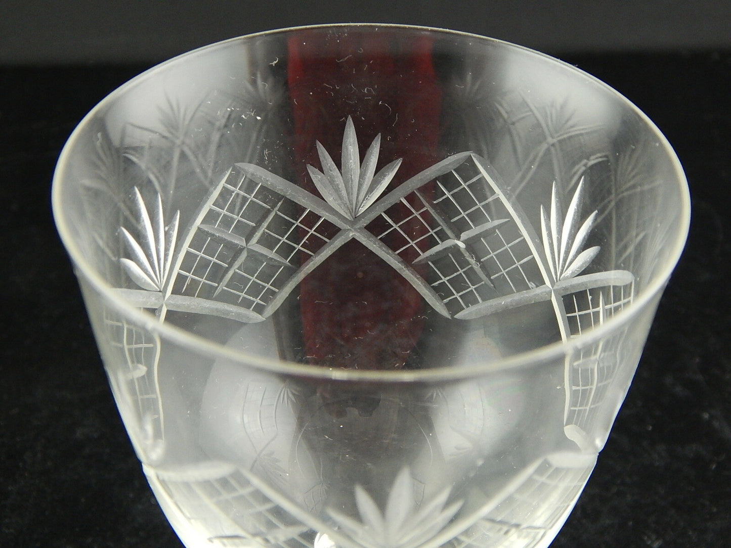 ANTICO ART DECO SET 18 BICCHIERI CALICI CRISTALLO BOEMIA INCISI MOLATI BOTTIGLIA