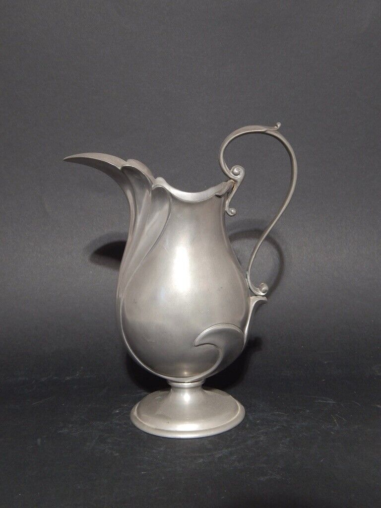 ANTICA COLLEZIONE ELEGANTE PREZIOSA BROCCA CARAFFA IN PELTRO 95%