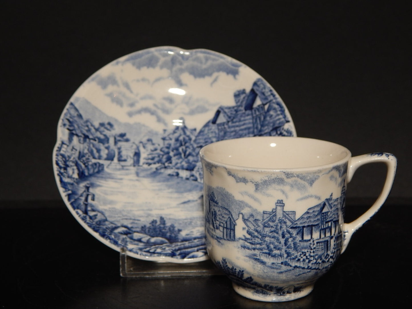 ANTICA TAZZINA CAFFE' SEMI PORCELLANA JOHNSON BROS OLDE ENGLISH COUNTRYSIDE 1355