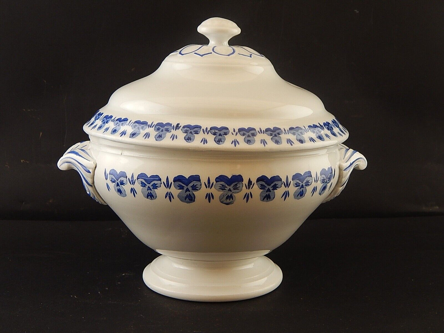 ANTICA PRIMO 900 ZUPPIERA CENTROTAVOLA PORCELLANA BIANCA VIOLE DEL PENSIERO BLU