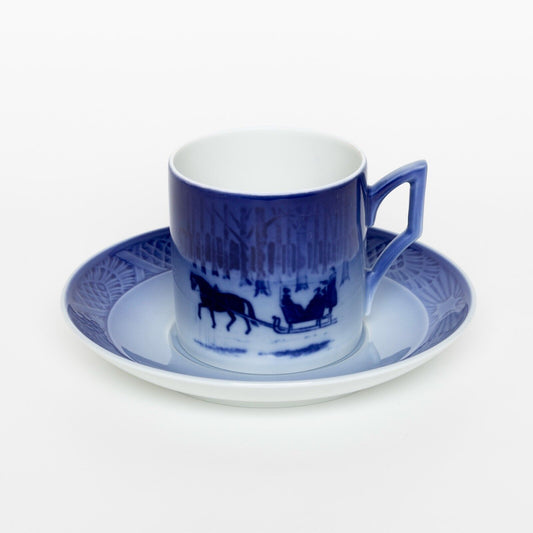 ROYAL COPENHAGEN PORCELLANA TAZZA DI NATALE 1984 CON SCATOLA ORIGINALE CM 7