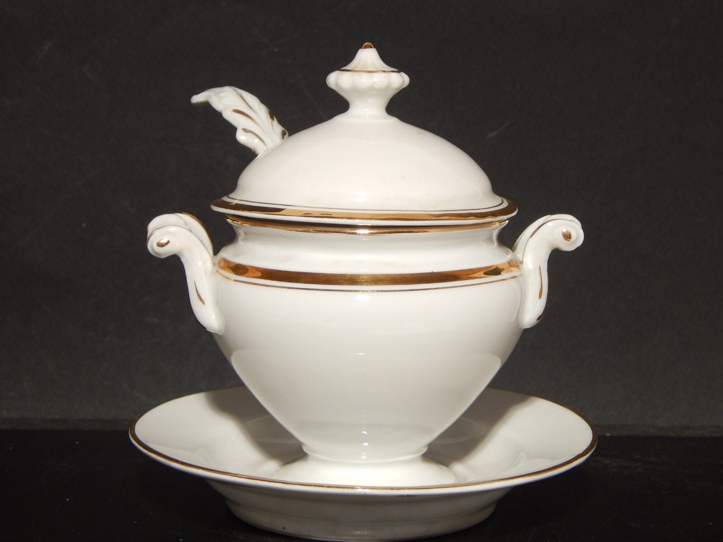 ANTICA RARA PORCELLANA SALSIERA ZUPPIERA EGOISTE IMPERO CARL TIELSCH ALTWASSER