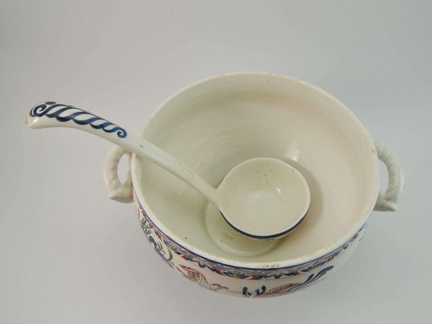 VINTAGE ZUPPIERA E MESTOLO CENTROTAVOLA CERAMICA VIEUX RHODES BOCH FATTA A MANO