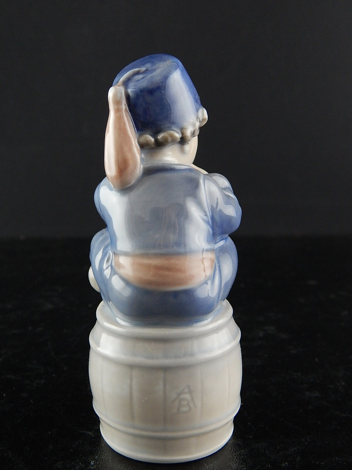 STATUINA PORCELLANA ROYAL COPENHAGEN RAGAZZO CON CORNO ORIGINALE BOY WITH HORN