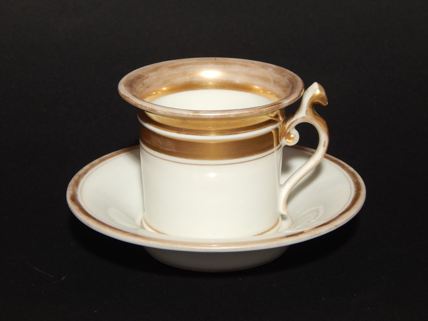 ANTICA PREZIOSA TAZZA PORCELLANA BIANCA E ORO IMPERO GINORI DOCCIA META' 800