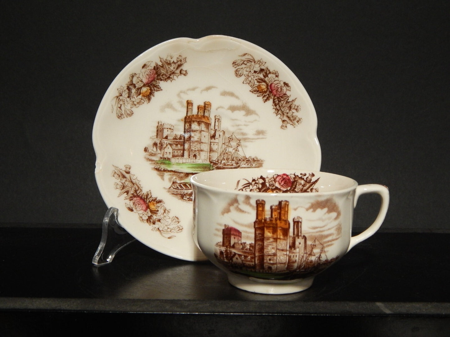 ANTICA TAZZA TE' PORCELLANA JOHNSON BROS ROYAL HOMES OF BRITAIN CAERNARVON