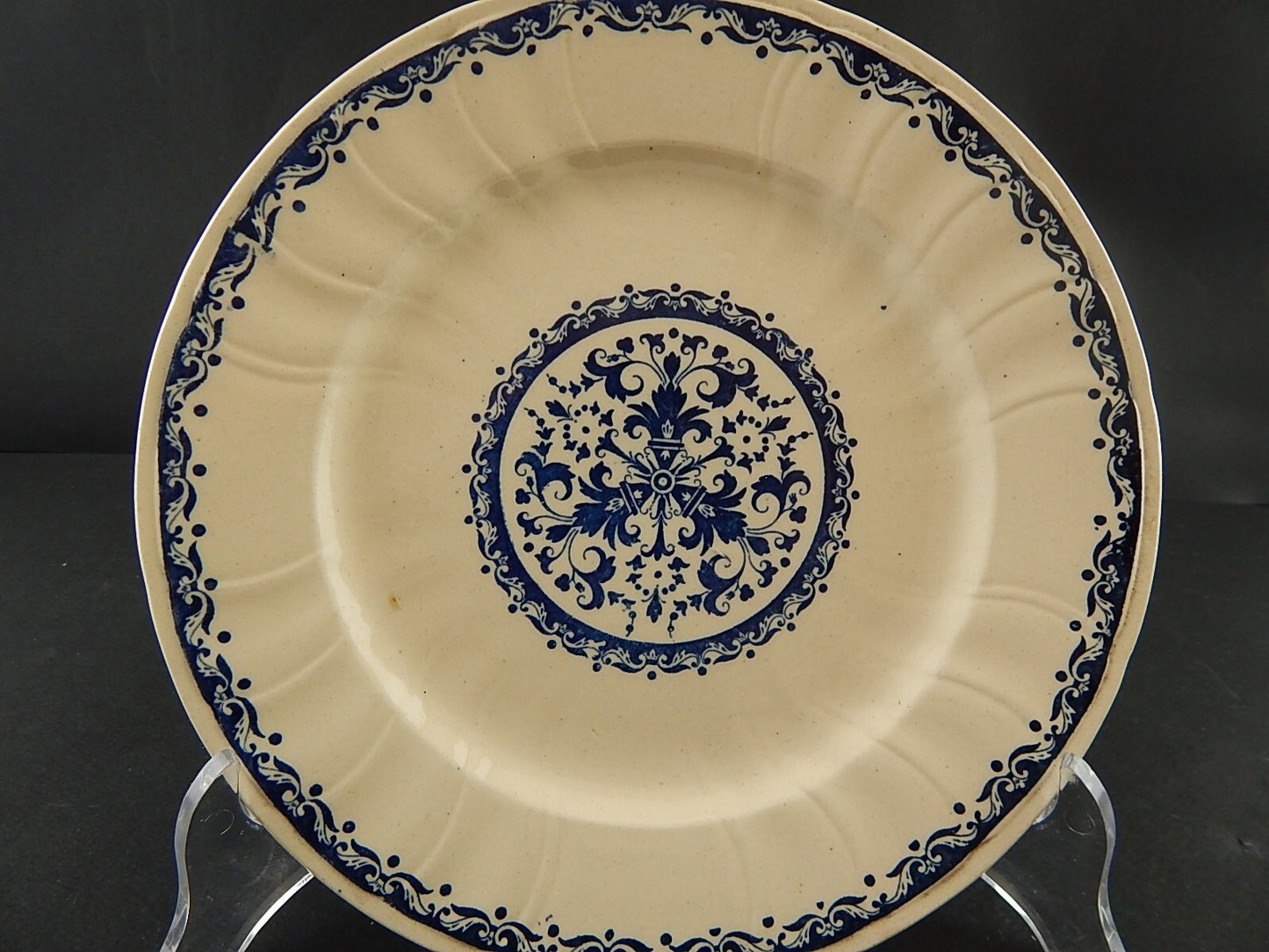 ANTICO RARO DEL 1875 PIATTO CM 22,5 CERAMICA GIEN DECORO BLU ALLA ROUEN