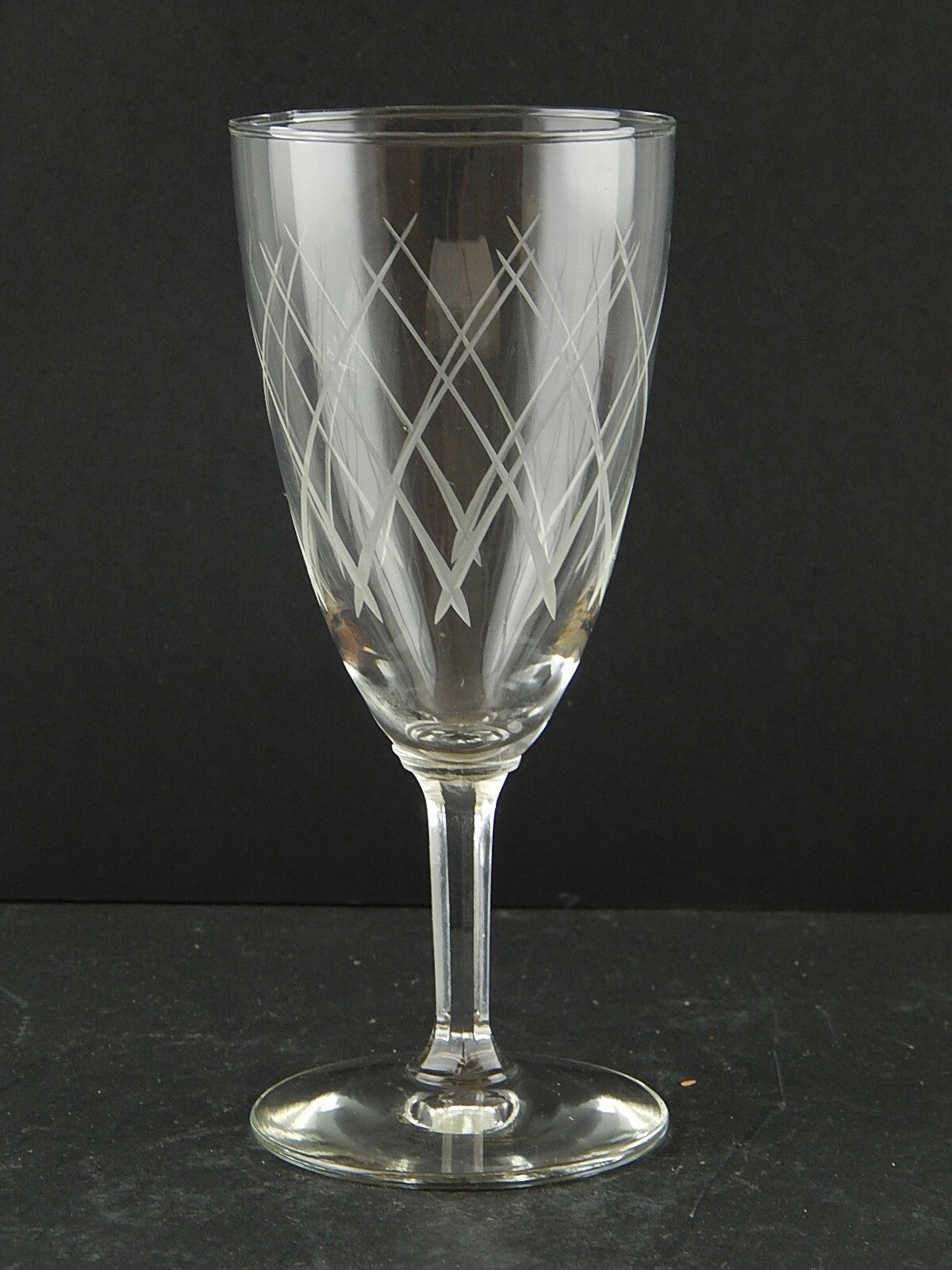 ANTICO ART DECO SERVIZIO 8 BICCHIERI CALICI CRISTALLO BOEMIA INCISI CM 17,5