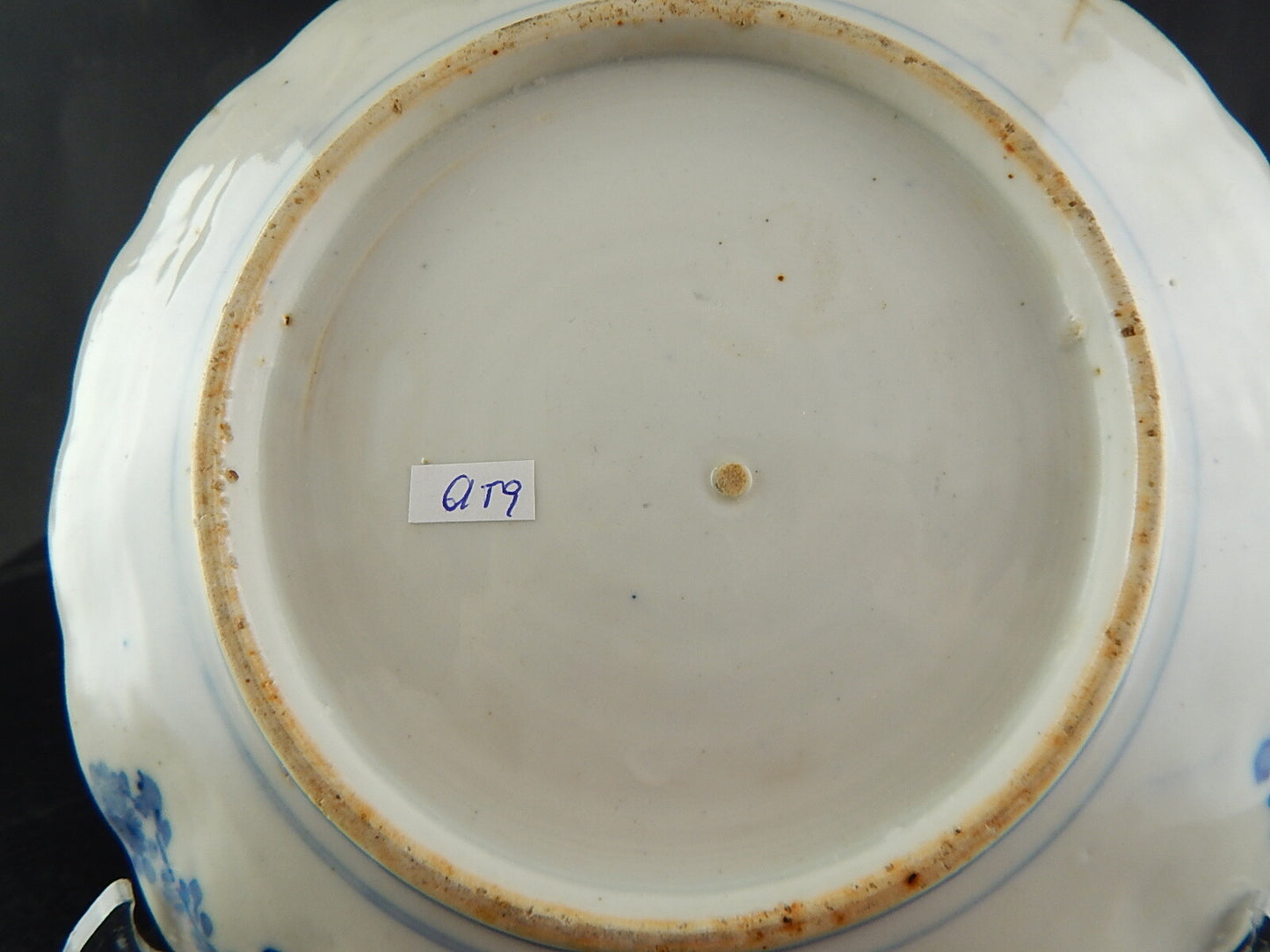 ANTIQUARIATO ORIENTALE PIATTO PORCELLANA GIAPPONE IMARI DIPINTO MANO XIX SEC