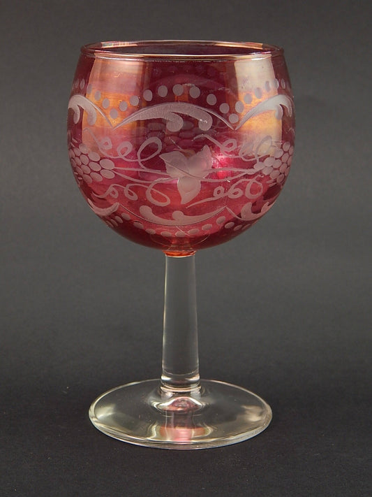 ANTICO BICCHIERE CALICE CRISTALLO ROSSO RUBINO INCISO ALL'ACIDO BOEMIA A872