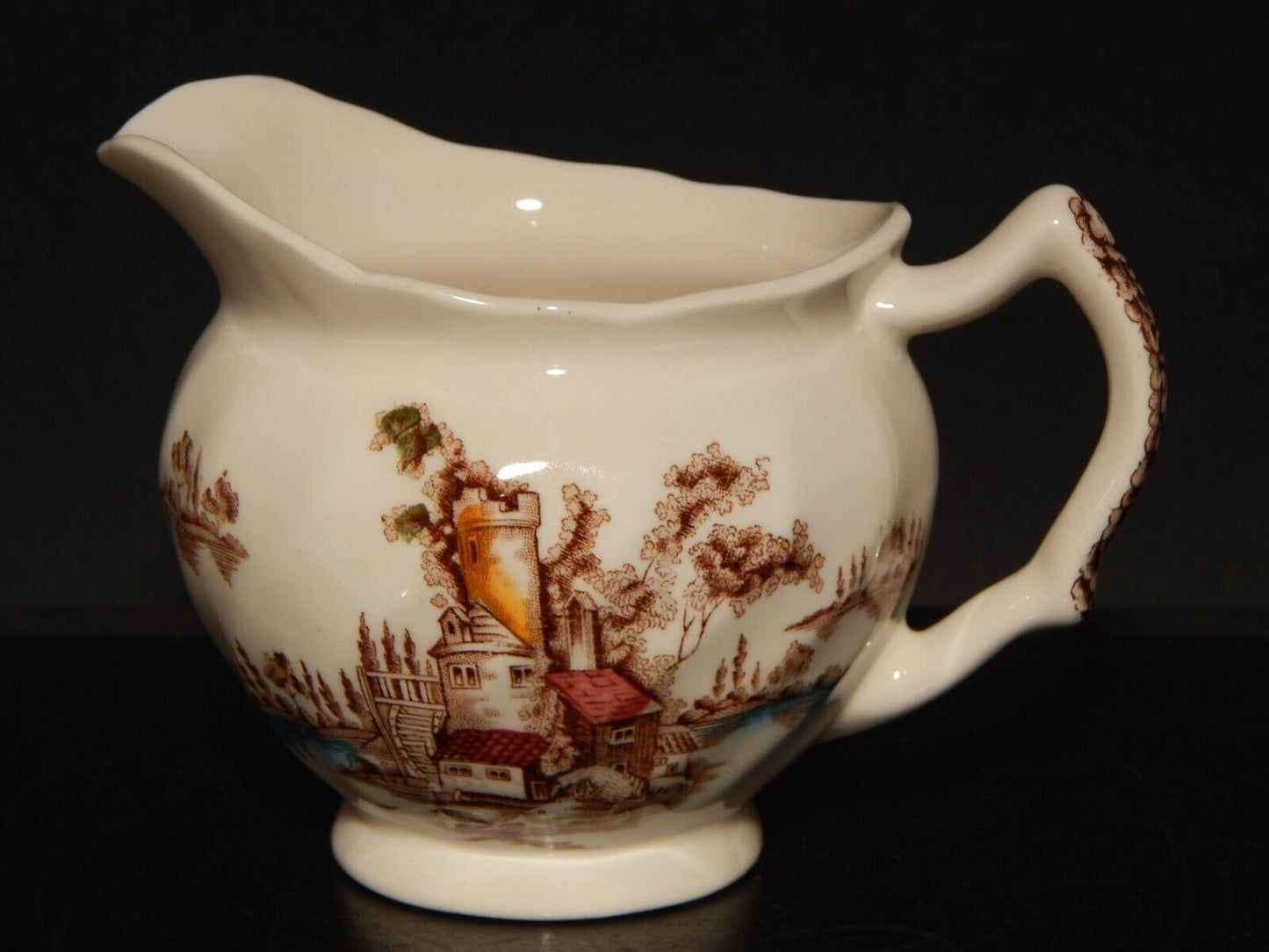 VINTAGE LATTIERA BRICCO SEMI PORCELLANA JOHNSON BROS THE OLD MILL STAMPA A MANO